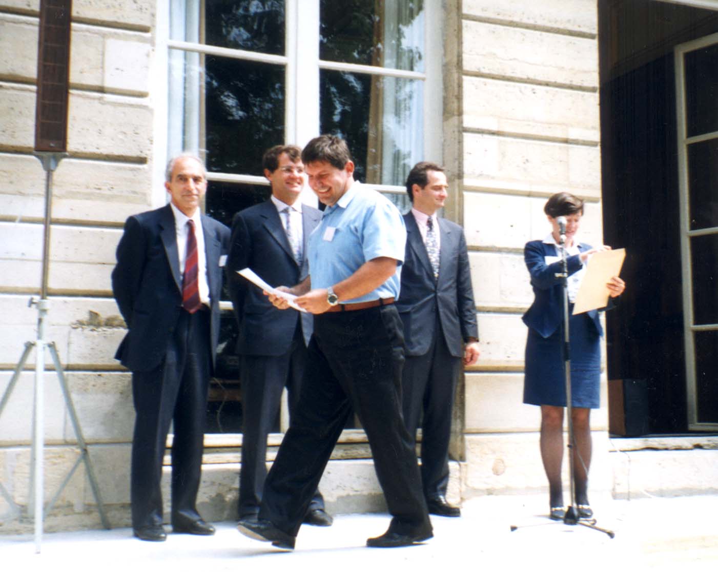 Dr YORDANOV's CFSG Diploma Promotion, Paris, June 1995.